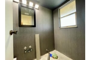 3661 Via Poinciana 604, Lake Worth, Fl 33467, Lake Worth