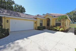 252 Sussex Circle, Jupiter, FL 33458 - MLS#R11150417
