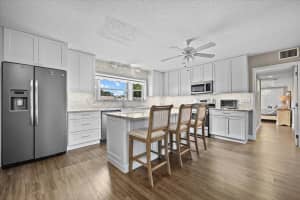 2032 6th Court, Lake Worth Beach, FL 33461 - MLS#R11150418