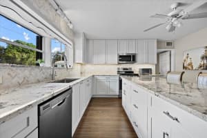 2032 6th Court, Lake Worth Beach, FL 33461 - MLS#R11150418