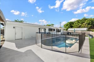 2032 6th Court, Lake Worth Beach, FL 33461 - MLS#R11150418