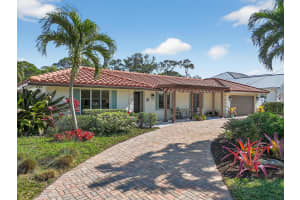 198 Golfview Drive, Tequesta, FL 33469 - MLS#R11150449