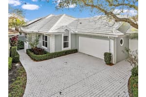 2431 SW Brookwood Lane, Palm City, FL 34990 - MLS#R11150454