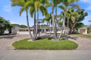 1633 Se 5th Court Deerfield Beach, FL 33441 - Off Market