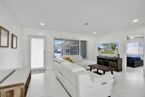 1633 Se 5th Court Deerfield Beach, FL 33441 - Off Market