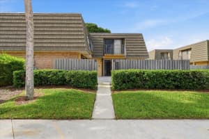 712 7th Way, West Palm Beach, FL 33407 - MLS#R11150483