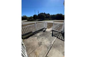 8500 SE Eagle Avenue, Hobe Sound, FL 33455 Sold 02/06/26