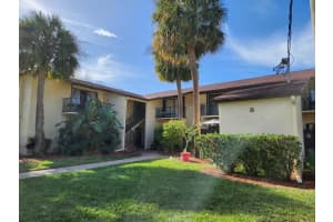2050 Oleander Boulevard 8-109, Fort Pierce, Fl 34950, Fort Pierce