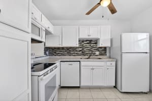 201 Oxford 600, West Palm Beach, FL 33417 - MLS#R11150569