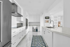 100 SE 5th Avenue 302, Boca Raton, FL 33432 - MLS#R11150576