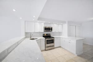 243 Bay Colony Drive N, Juno Beach, FL 33408 - MLS#R11150601