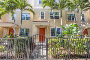 222 S Federal Highway 3, Lake Worth Beach, FL 33460 - MLS#R11150623