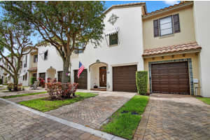 320 Via Villagio, Hypoluxo, FL 33462 - MLS#R11150699