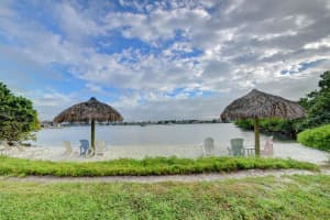 500 Scotia Drive 305, Hypoluxo, FL 33462 - MLS#R11150703