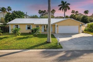 120 E Park Lane, Hypoluxo, FL 33462 Sold 01/15/26