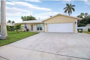 120 E Park Lane, Hypoluxo, FL 33462 Sold 01/15/26