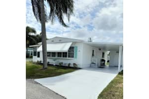 10 SE La Mesa, Port Saint Lucie, FL 34952 Sold 05/20/26
