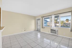 46 Waltham B, West Palm Beach, FL 33417 - MLS#R11150733