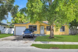 713 NE 35th Street, Oakland Park, FL 33334 - MLS#R11150741