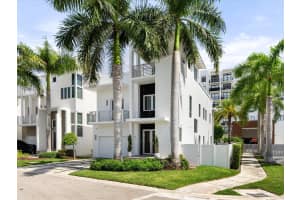 8405 NW 34th Street, Doral, FL 33122 - MLS#R11150792