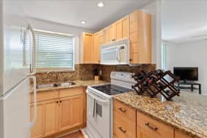 1124 NW 13th Street 120a, Boca Raton, FL 33486 - MLS#R11150798