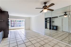 2800 Fiore Way 2060, Delray Beach, FL 33445 - MLS#R11150823