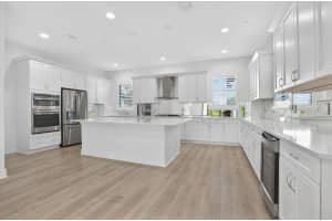 12510 Gross Pointe Drive, Palm Beach Gardens, FL 33418 - MLS#R11150837