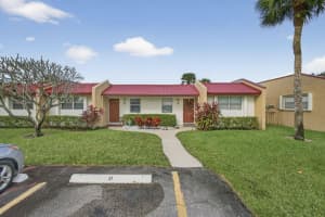 135 Lake Anne Drive, West Palm Beach, FL 33411 - MLS#R11150855