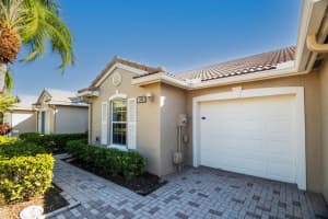 331 NW Broken Oak Trail, Jensen Beach, FL 34957 - MLS#R11150873