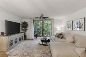 1100 Scotia Drive 104, Hypoluxo, Fl 33462, Hypoluxo