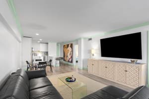 917 N Flagler Drive 108, West Palm Beach, FL 33401 - MLS#R11150901