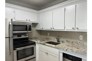 650 Horizons Avenue E 107, Boynton Beach, Fl 33435, Boynton Beach