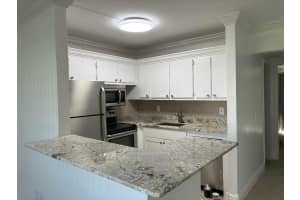 650 Horizons Avenue E 107, Boynton Beach, FL 33435 - MLS#R11150927