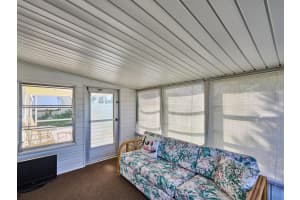 8217 SE Swan Avenue, Hobe Sound, FL 33455 - MLS#R11150939