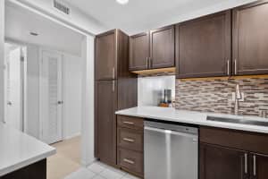 2615 NE 1st Court 201, Boynton Beach, FL 33435 - MLS#R11150947