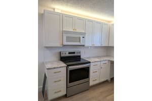 369 Grove Isle Circle, Vero Beach, FL 32962 - MLS#R11150967