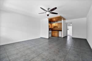 412 Sheffield Q, West Palm Beach, FL 33417 - MLS#R11151001