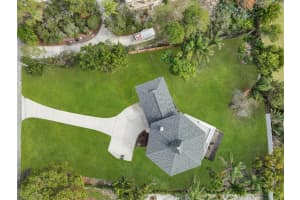 9752 SE Highborne Way, Hobe Sound, FL 33455 - MLS#R11151012