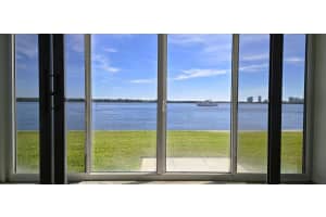 60 Yacht Club Drive 103, North Palm Beach, FL 33408 - MLS#R11151013