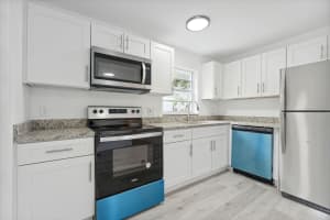 448 NW 3 Avenue, Deerfield Beach, FL 33441 - MLS#R11151031