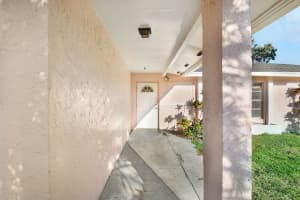 2652 Iroquois Avenue, Fort Pierce, FL 34946 - MLS#R11151047