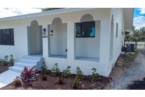 4003 S Indian River Drive, Fort Pierce, FL 34982 - MLS#R11151056