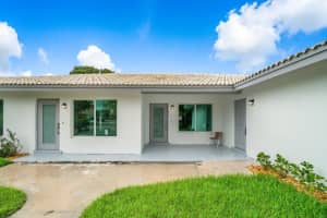 245 SW 6th Street, Boca Raton, FL 33432 - MLS#R11151065