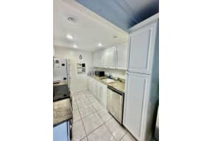 1080 Exeter E, Boca Raton, FL 33434 - MLS#R11151091