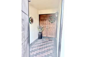 7024 Golf Pointe Circle, Tamarac, FL 33321 - MLS#R11151111