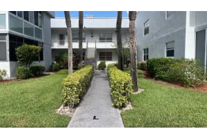 568 Burgundy L, Delray Beach, FL 33484 - MLS#R11151113