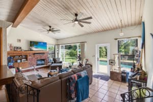 2011 Mark Avenue, Lake Worth, FL 33461 - MLS#R11151160