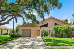 2046 Cove Lane, North Palm Beach, FL 33408 Sold 01/30/26