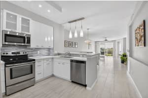 22715 Camino Del Mar 33, Boca Raton, FL 33433 - MLS#R11151202