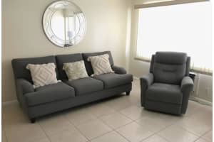 42 Canterbury B, West Palm Beach, FL 33417 - MLS#R11151209